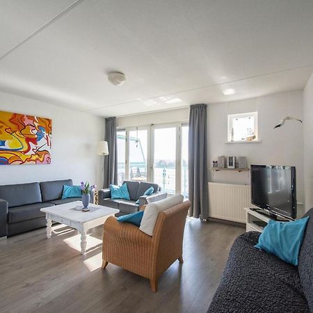 An Apartment That Is Attractively Furnished Julianadorp Dış mekan fotoğraf