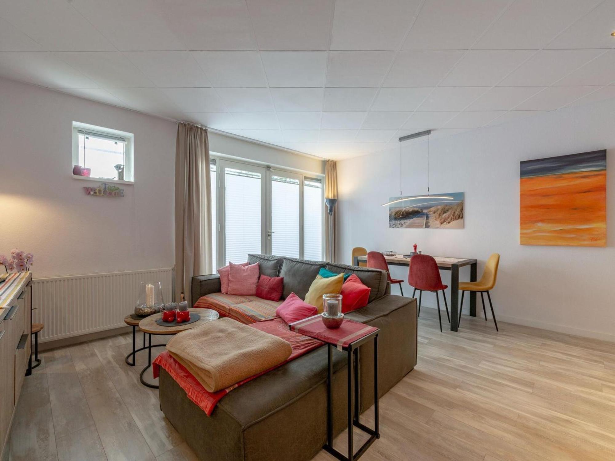 An Apartment That Is Attractively Furnished Julianadorp Dış mekan fotoğraf