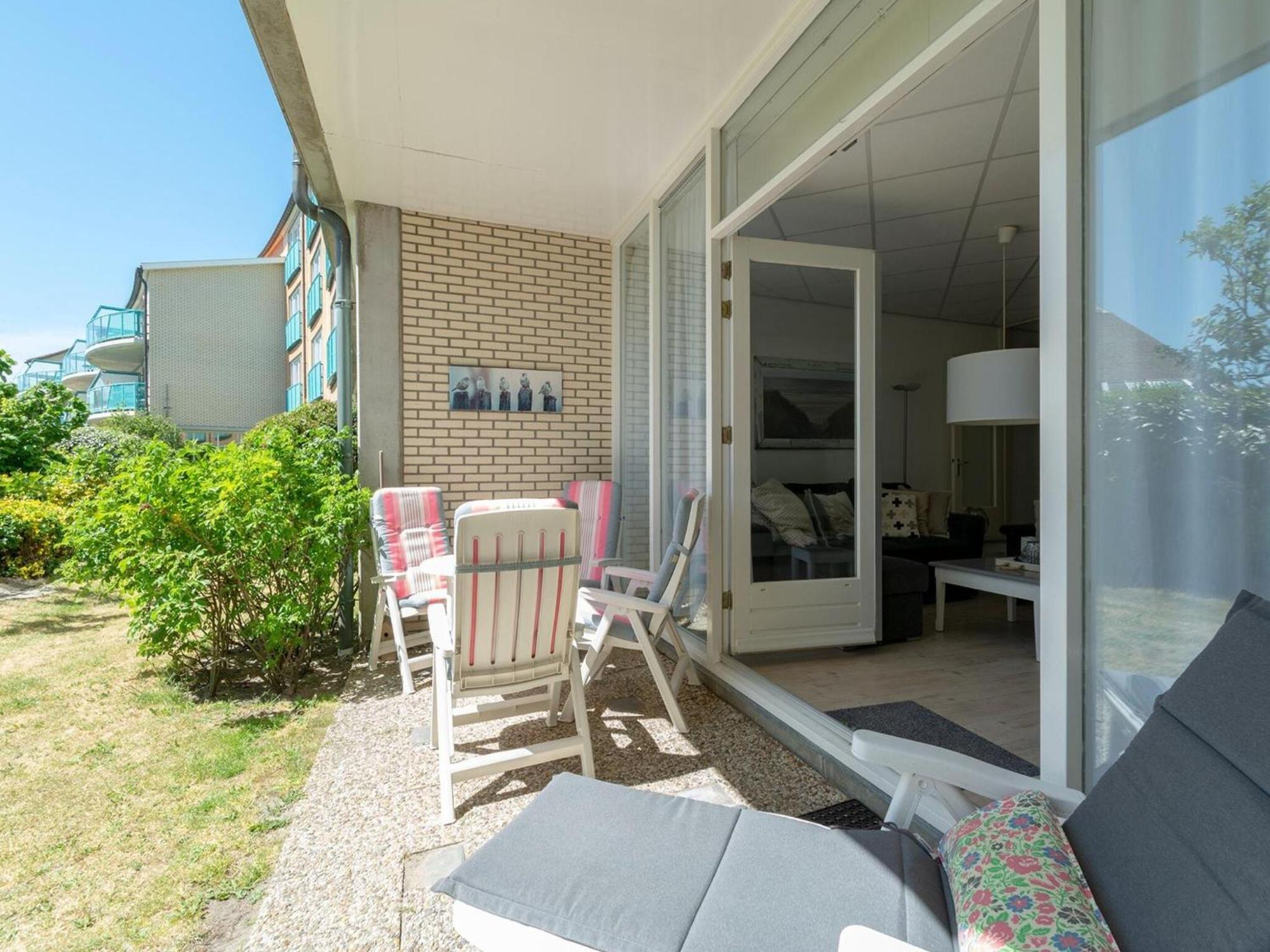 An Apartment That Is Attractively Furnished Julianadorp Dış mekan fotoğraf