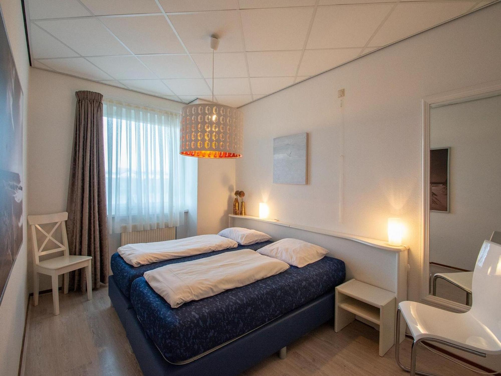 An Apartment That Is Attractively Furnished Julianadorp Dış mekan fotoğraf