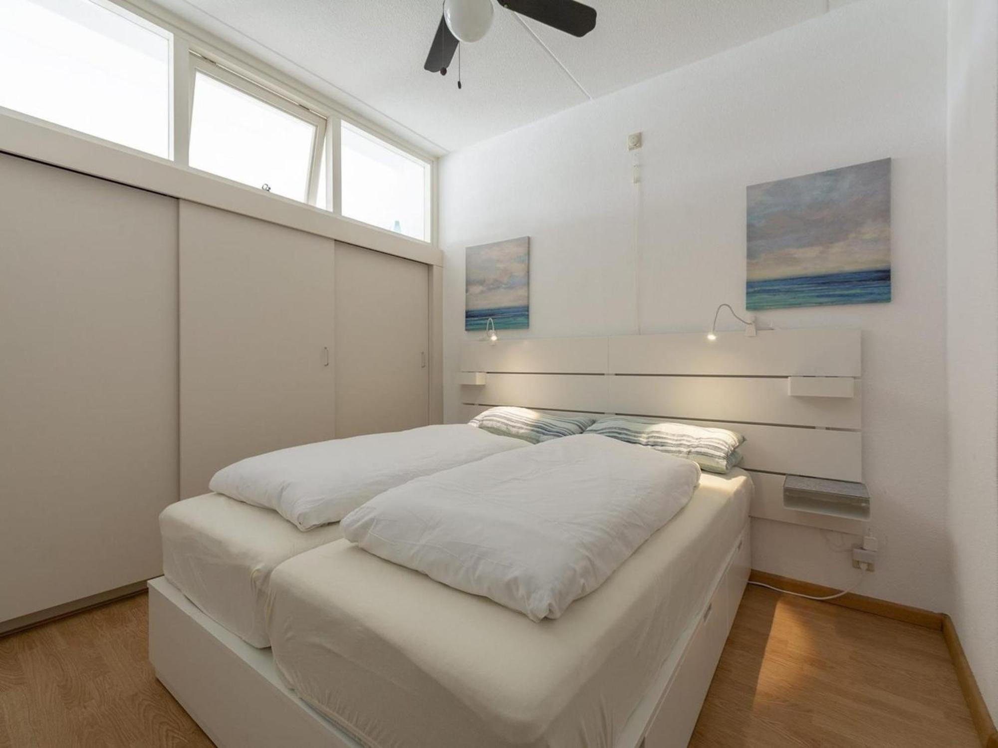 An Apartment That Is Attractively Furnished Julianadorp Dış mekan fotoğraf