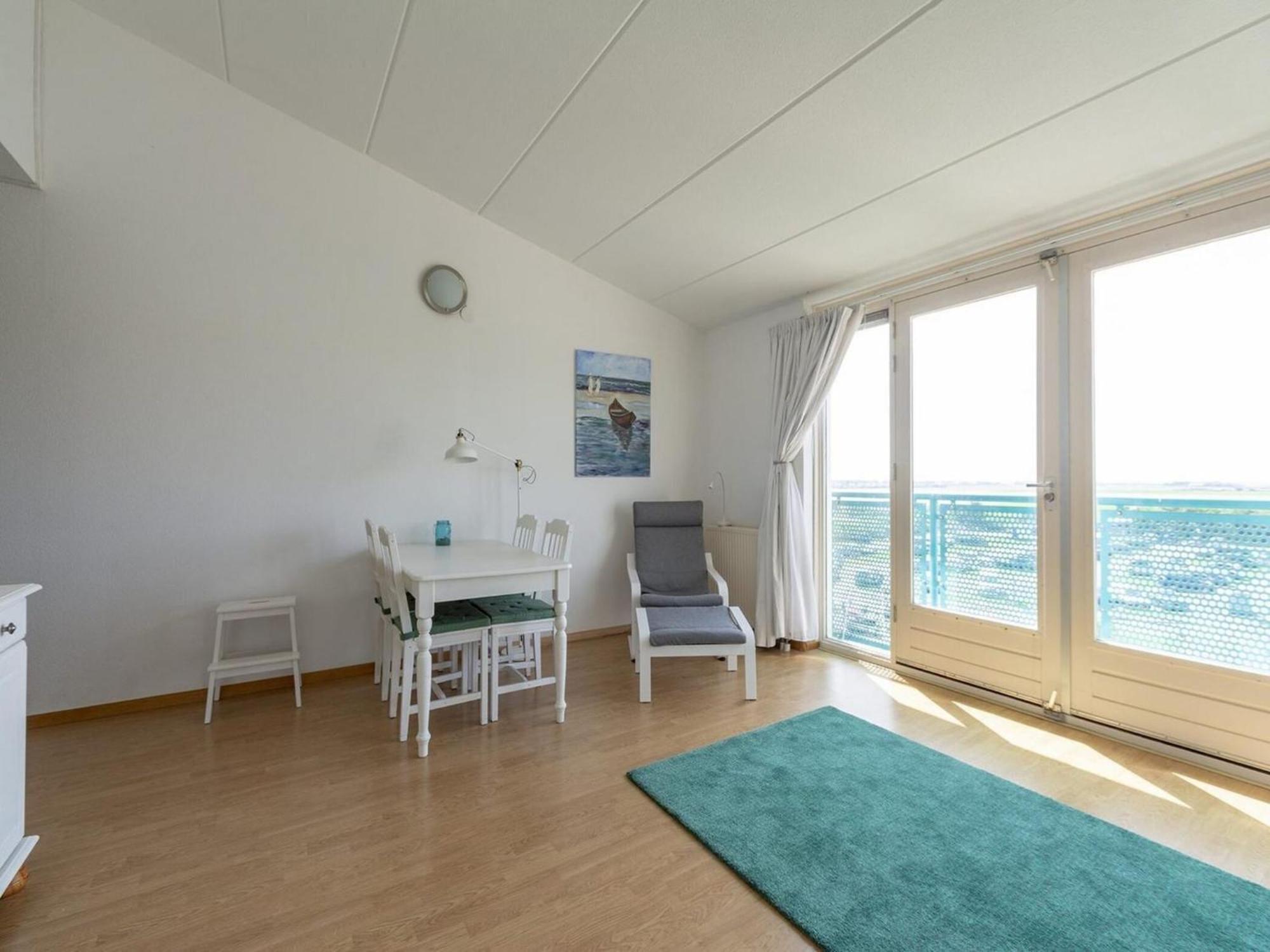 An Apartment That Is Attractively Furnished Julianadorp Dış mekan fotoğraf